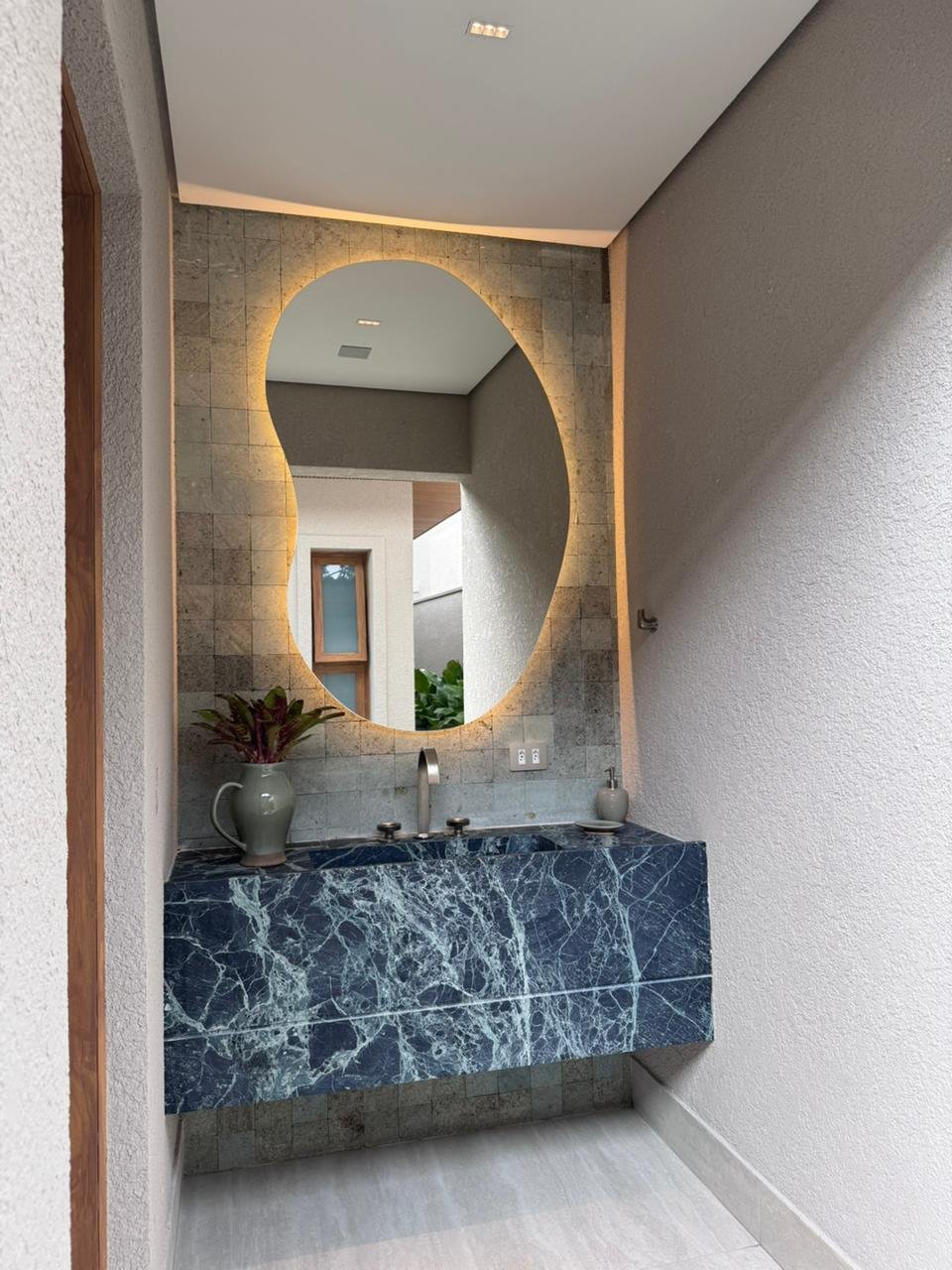 Espelho Orgânico iluminado